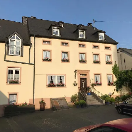 4 Kreuzstraße Laaschhof Apartment