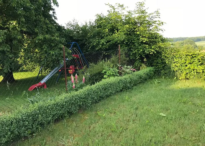 4 Kreuzstrasse Laaschhof